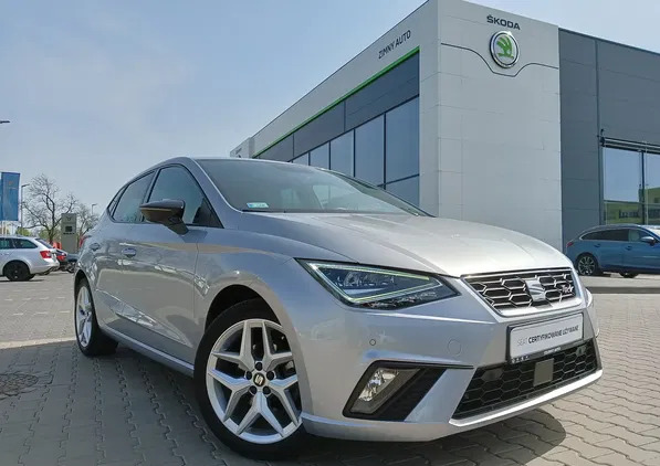 samochody osobowe Seat Ibiza cena 69900 przebieg: 39318, rok produkcji 2021 z Opatów